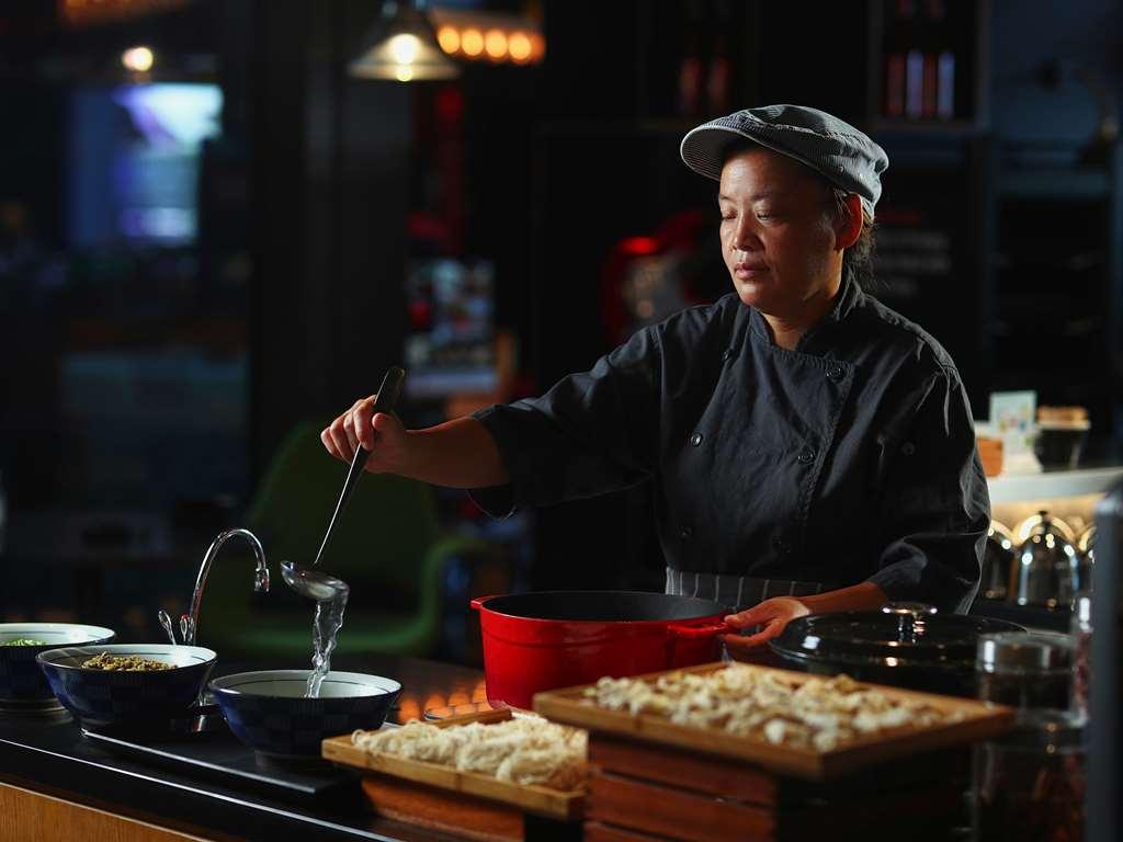 Yati By Artyzen Hongqiao Shanghai - Korean Street Restaurant photo